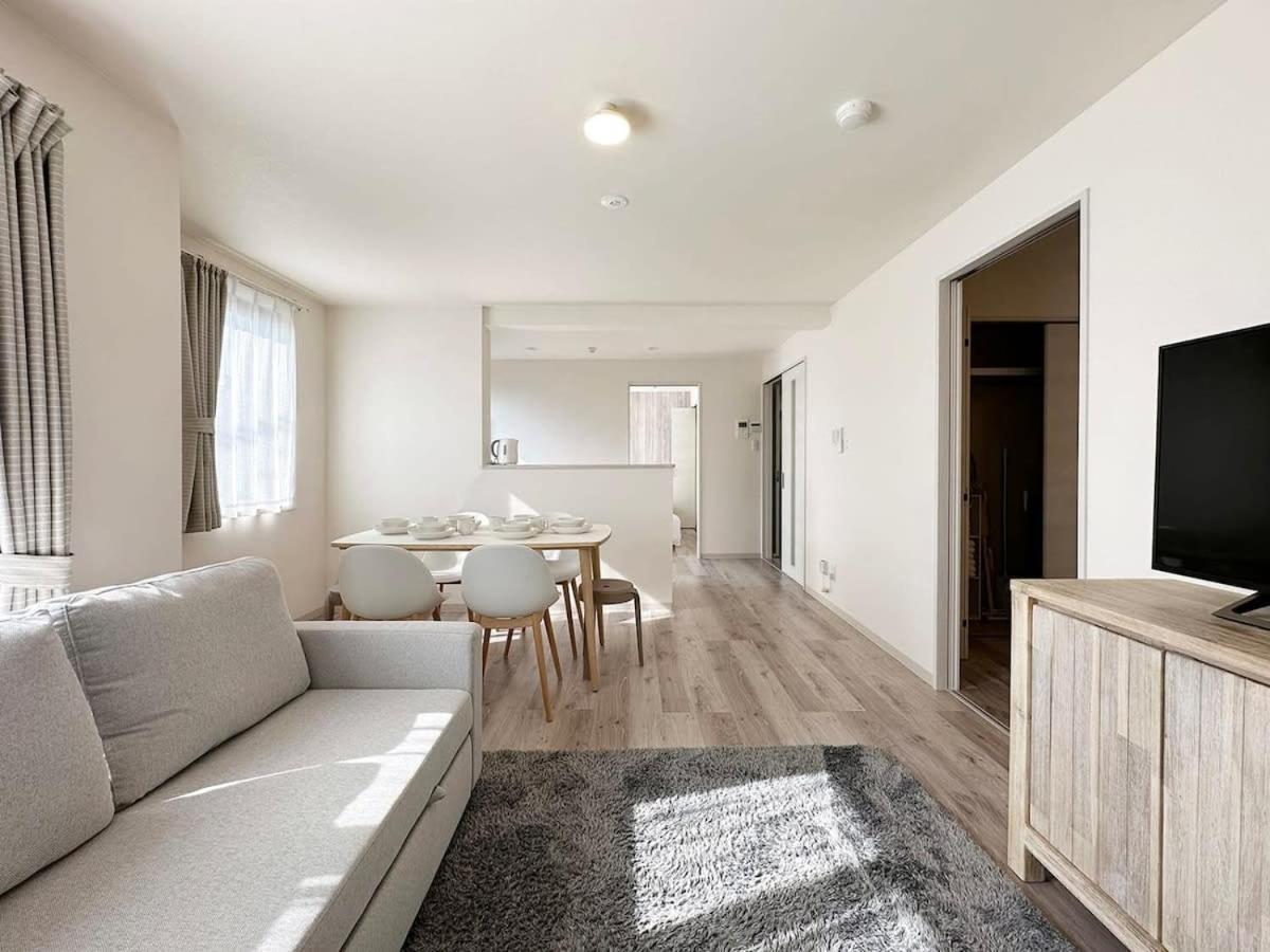 Bhotel Yutori - Spacious 2Br Apartment Very Near The Station Ономичи Екстериор снимка