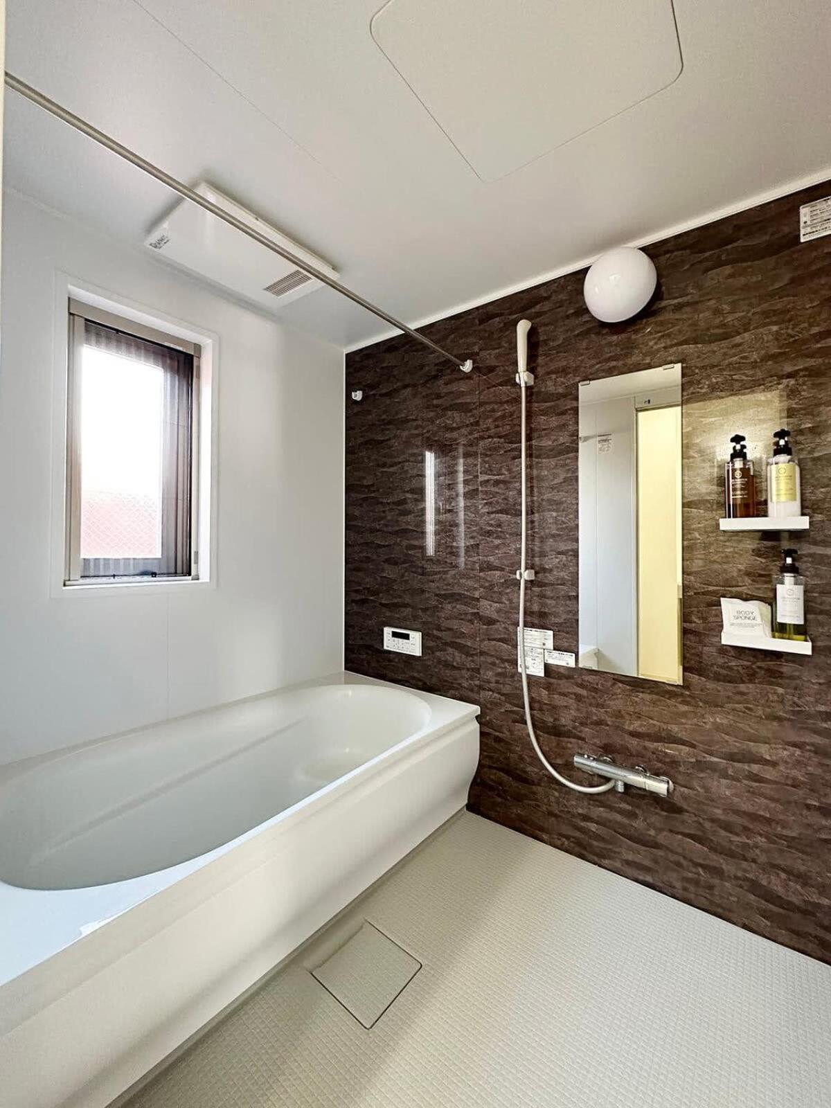 Bhotel Yutori - Spacious 2Br Apartment Very Near The Station Ономичи Екстериор снимка